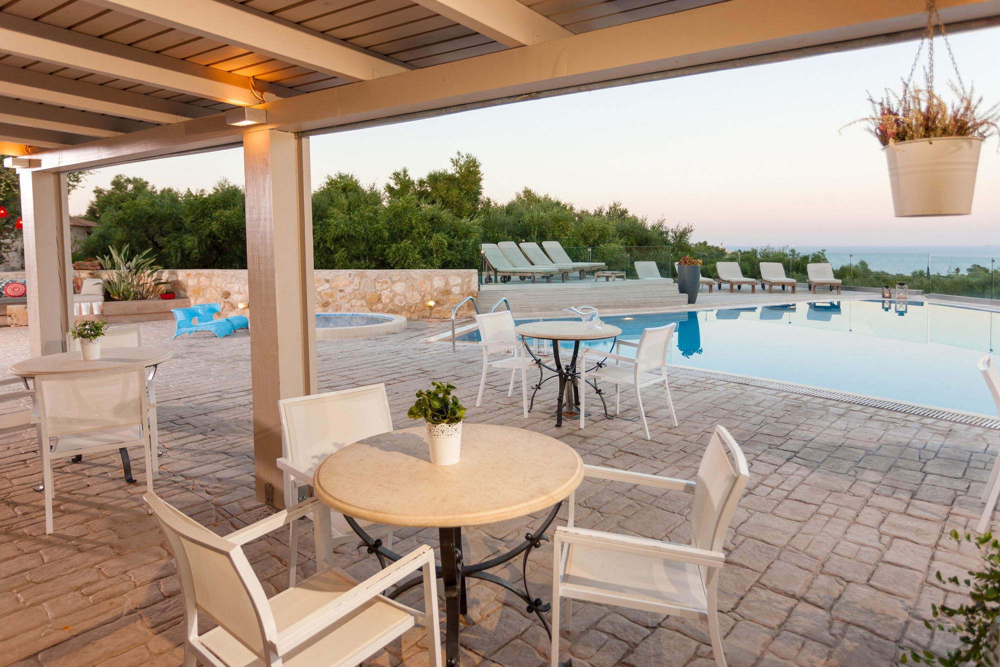 Paliokaliva Apartments And Villas Циливи Экстерьер фото